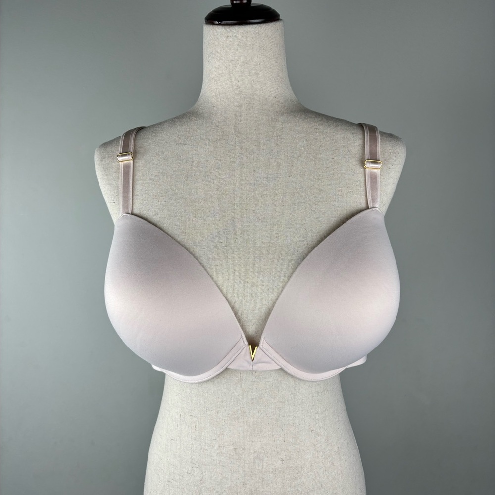 Victoria's Secret Light Blush Padded Plunge Bra